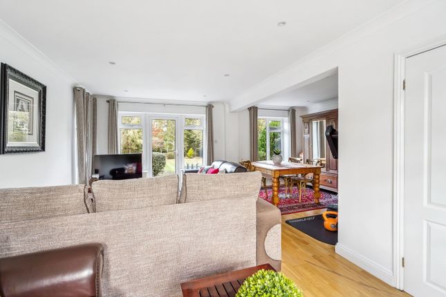 43, Westbury Road, Northwood photo 3