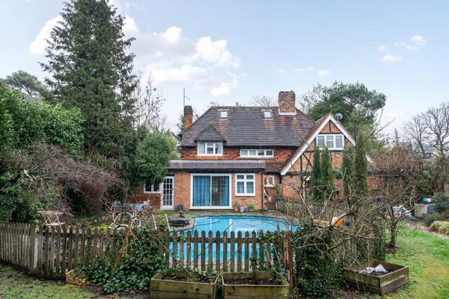 5, Wood Lane, Buckinghamshire photo 4