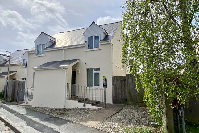 Thumbnail Semi-detached house to rent in Rose Avenue, Merlins Bridge, Haverfordwest