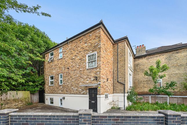 2-bed flat on 1B, Brooks Road , London, £475,000