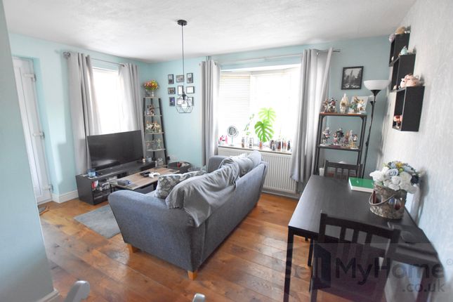 31 Heriot Way, Loughborough photo 2