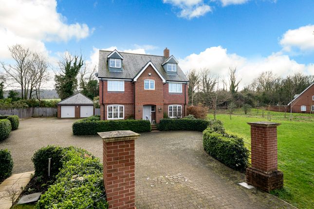 7, Flora Avenue, Aylesbury photo 2
