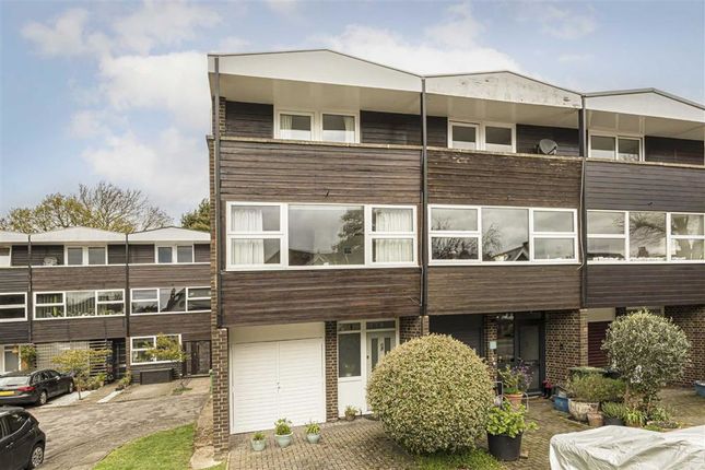 Thumbnail Property for sale in Holmesdale Road, Teddington