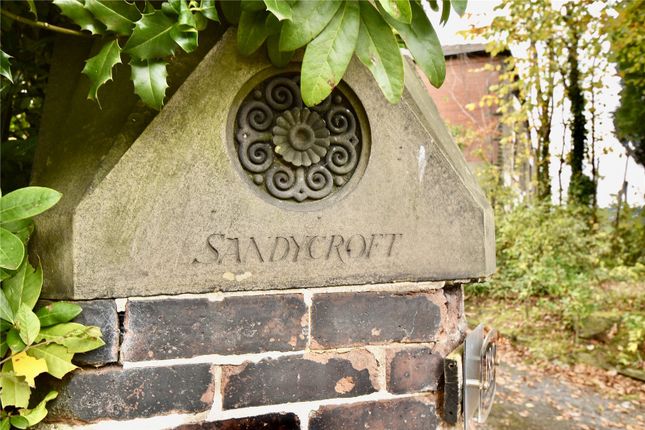 Sandy Croft, 188, Rochdale Road, Shaw photo 3