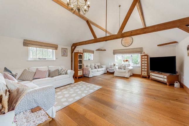 Bottom Pond Farm,The Granary, Winchester photo 3