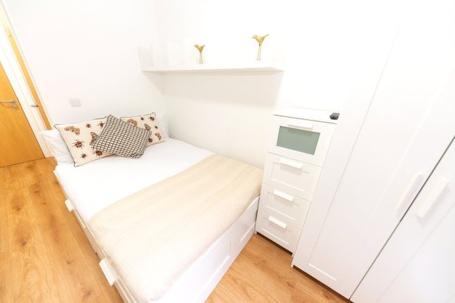 Thumbnail Flat to rent in The Edge, 2 Seymour St, Liverpool