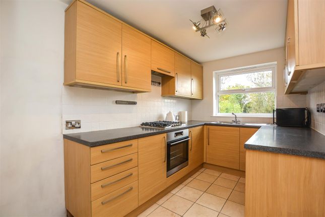 10 Fairlawns, London Road, Brentwood photo 2