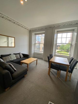 Flat A, 94, Nethergate, City Centre photo 2