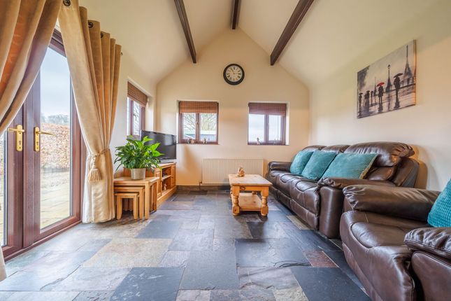 Higher Crossings Cottage Hollins Lane, Kendal photo 4