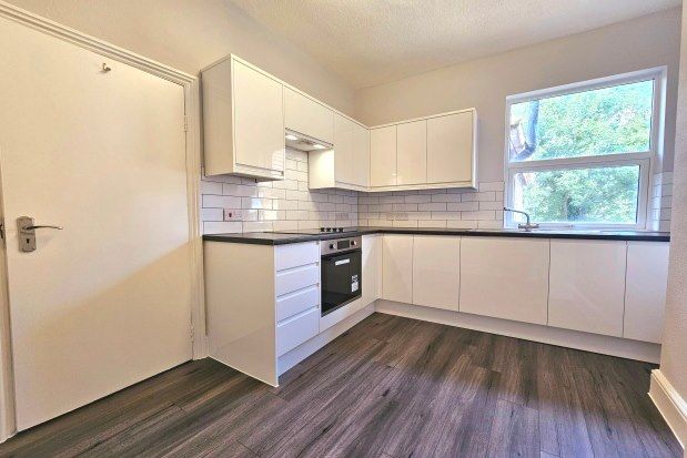 Thumbnail Flat to rent in College Road, Bromley