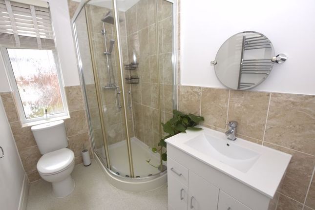 12, Buckthorne Grove, Newcastle Upon Tyne photo 4