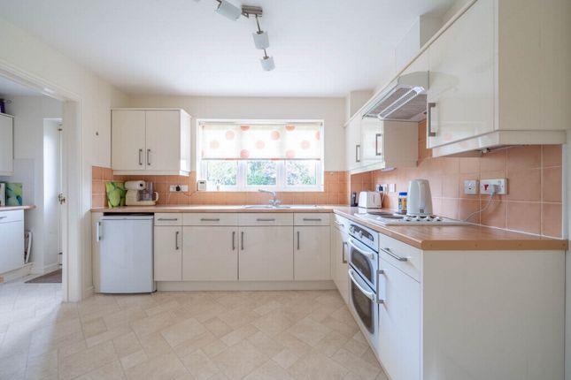Boraston Drive, Tenbury Wells photo 4