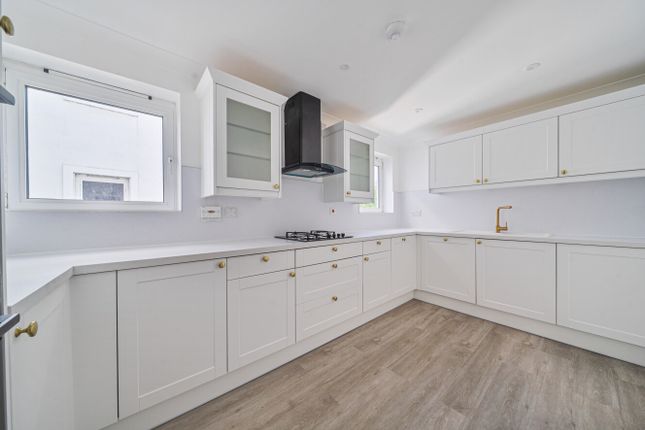 Flat 12, 6, Creswell Drive, Beckenham photo 3