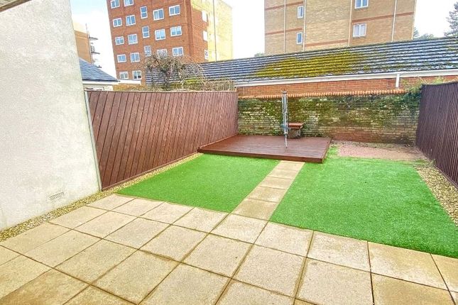 13, Park Close, Dorset photo 4