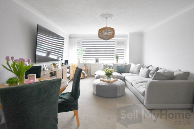 35 Blantyre Avenue, Nottingham photo 4