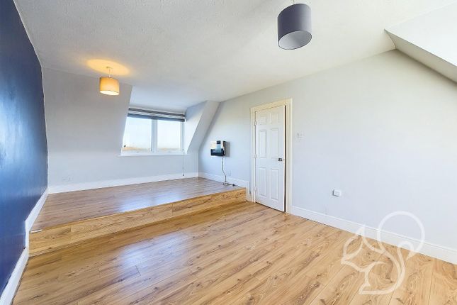 Flat 28, Charleston Court, Seaview Avenue, West Mersea photo 2