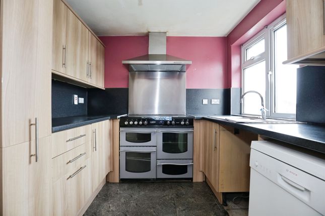 9, Glebe Court, Heathcote Road, Leamington Spa photo 4