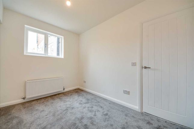 65, Ashburnham Road, Northampton photo 4