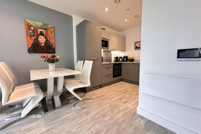 Apartment 111, Atelier, 265 Chapel Street, Salford photo 4