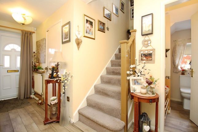 15 Guinevere Way, Leicester photo 4