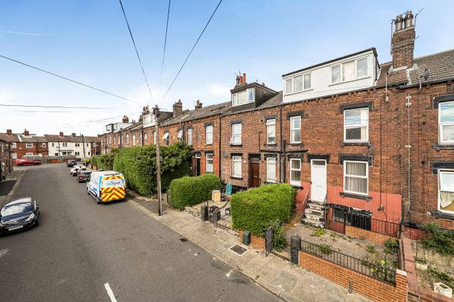 3-bed house on 19, Thornleigh Mount, West Yorkshire, £70,000