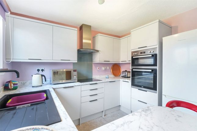 1, Foxhills Place, Glasgow photo 4