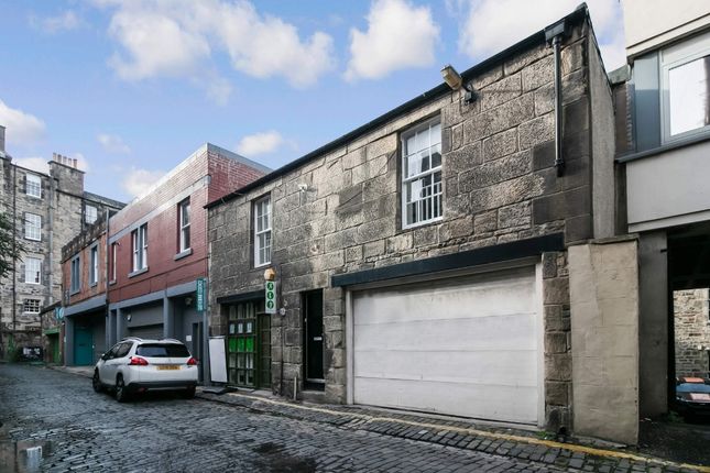 Mews house to rent in Broughton Street Lane, New Town, Edinburgh