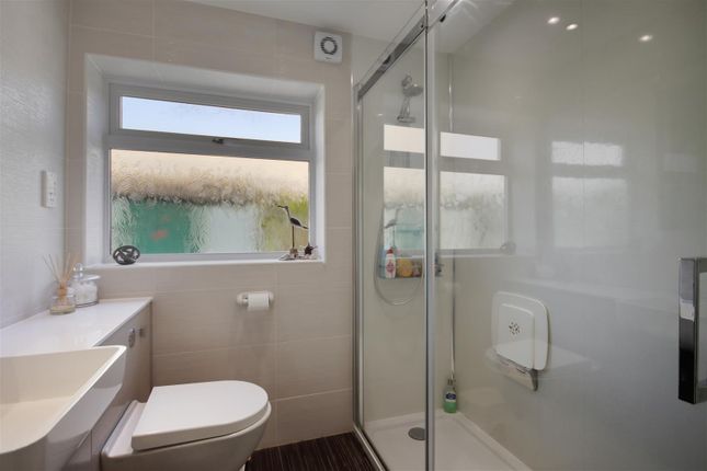 41, Morton Road, Chesterfield photo 5