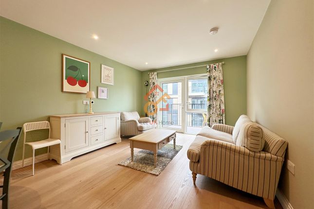 52 Westwood Building, 4 Lockgate Road, London photo 2