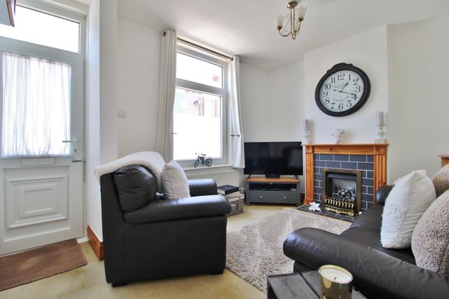 29, Owen Street, Southsea photo 2