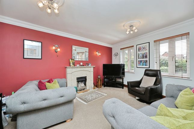 6, Garnett Drive, Norwich photo 4