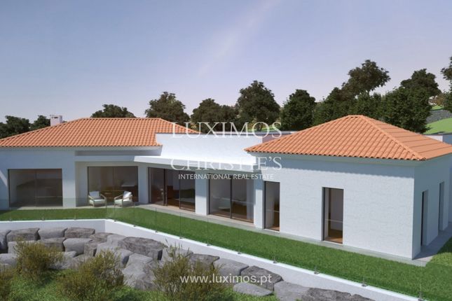 Land for sale in Tunes, Portugal