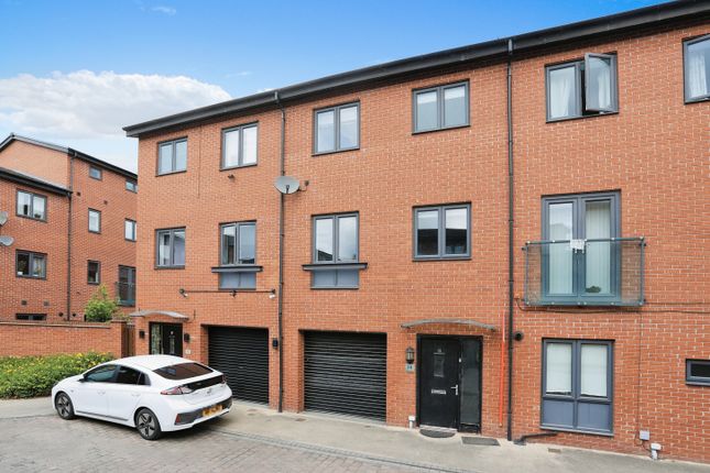 Terraced house for sale in Twine Street, Hunslet, Leeds, West Yorkshire