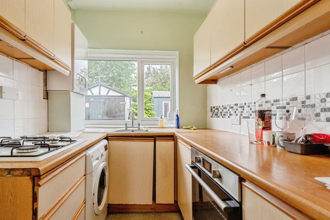 106, Leamington Avenue, Lancashire photo 4