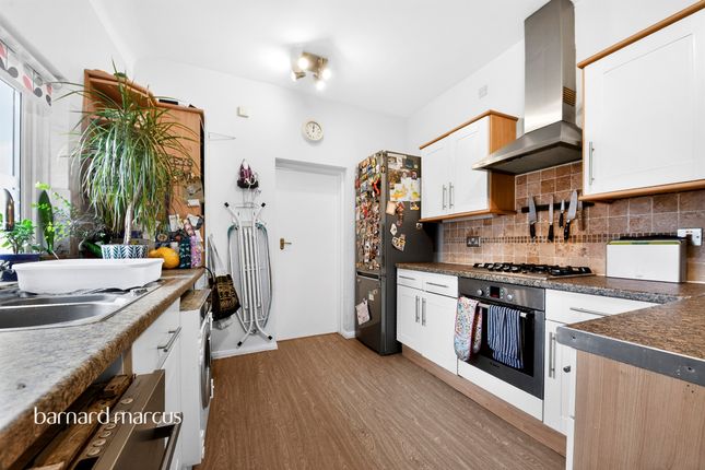 251a, Ballards Lane, London photo 3