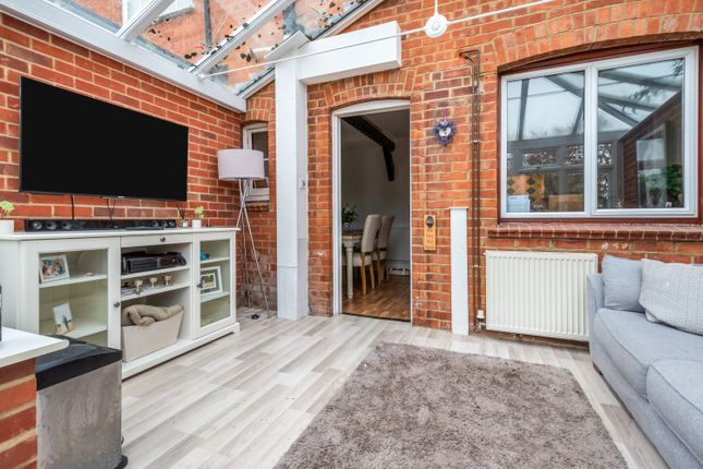 2, Southview Cottages, Hook photo 4