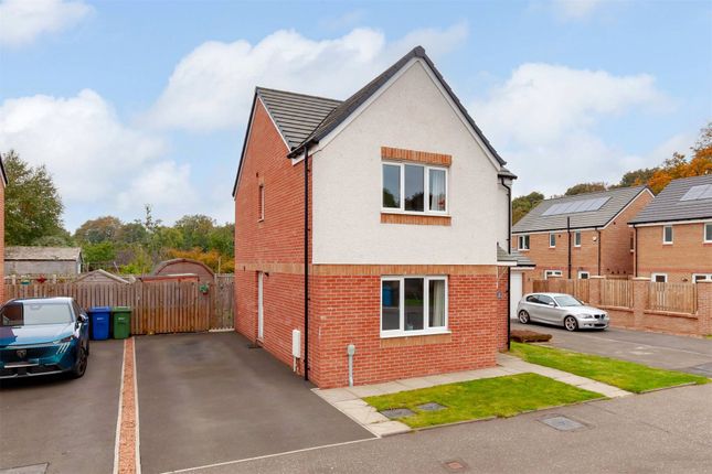 3-bed house on East Calder Livingston West Lothian, £285,000