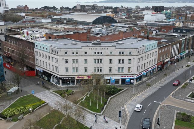 Retail premises to let in Princess Way, Swansea