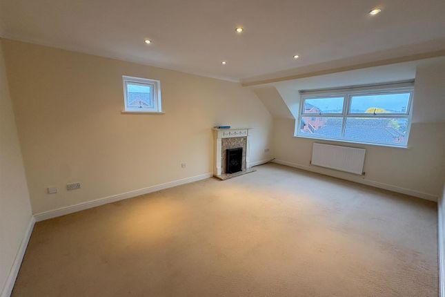 Swan Court, Exeter photo 5
