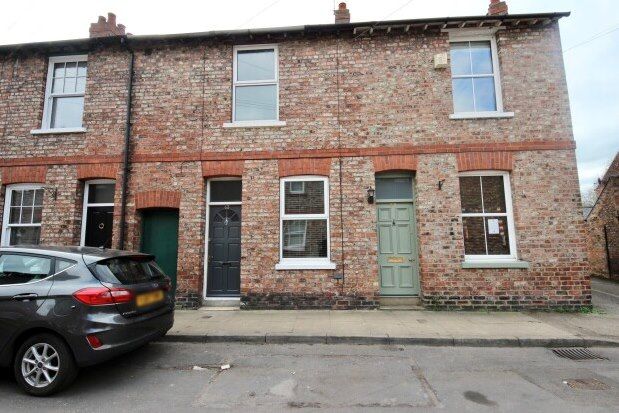 Thumbnail Terraced house to rent in Farndale Street, York