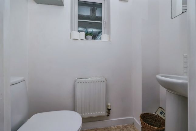 38, Burberry Avenue, Nottingham photo 3