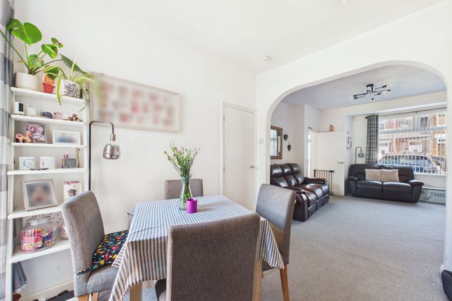 11, Stephenson Street, Hull photo 5