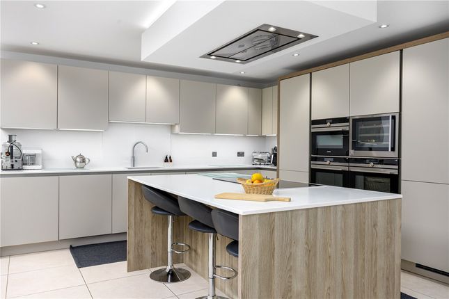 Shelford House, 20, Cumnor Hill, Oxfordshire photo 3