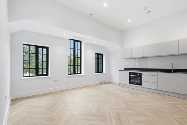 Flat 1, 115a, Brunswick Park Road, London photo 4