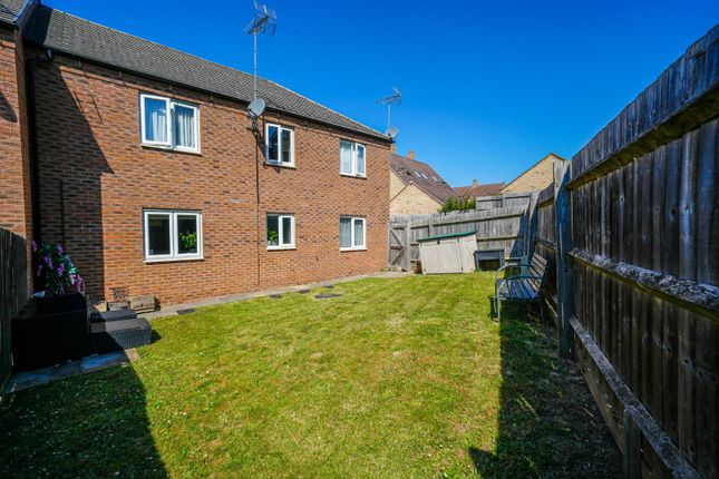 11, Osprey Drive, Leighton Buzzard photo 4