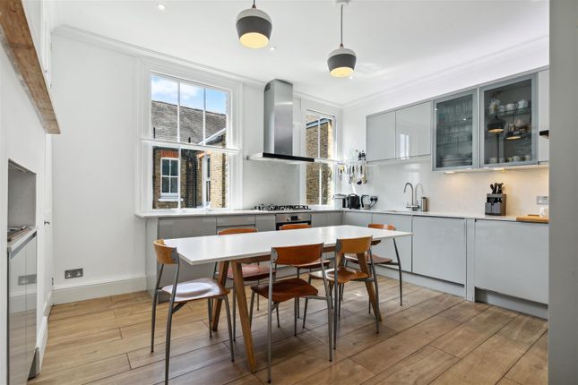 Flat 39, Prebend Mansions, London photo 2