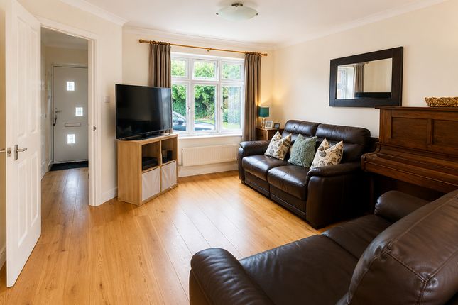 16, Lavender Way, Bradley Stoke photo 2