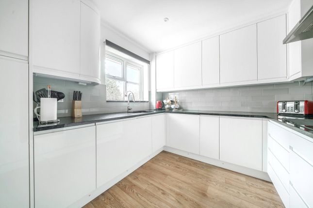 Flat for sale in Trews Weir Court, St. Leonards, Exeter