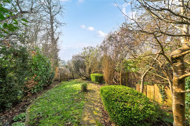 36b, Sutherland Avenue, Westerham photo 3
