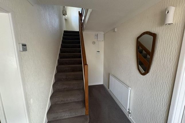 6, Belmont Close, Bridgwater photo 4